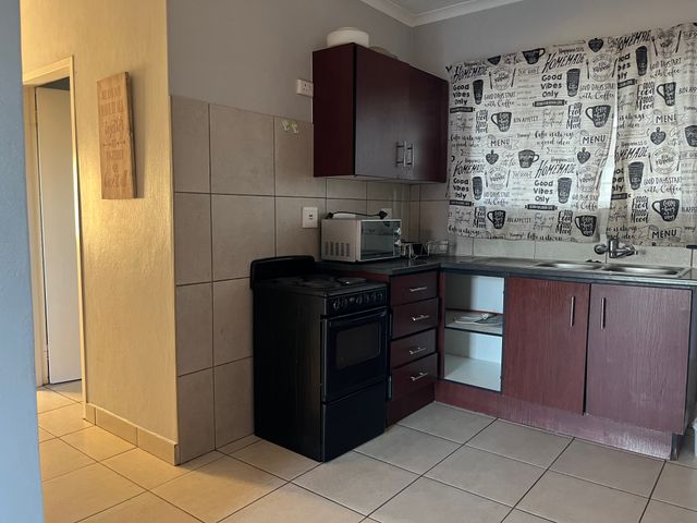 To Let 3 Bedroom Property for Rent in Waterval East North West
